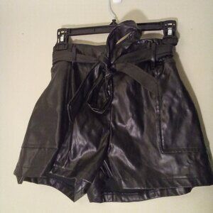Windsor Shorts Women S Faux Leather Belt Pockets Elastic Black